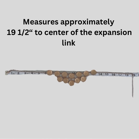 Gold tone unmarked statement necklace - Picture 13 of 15